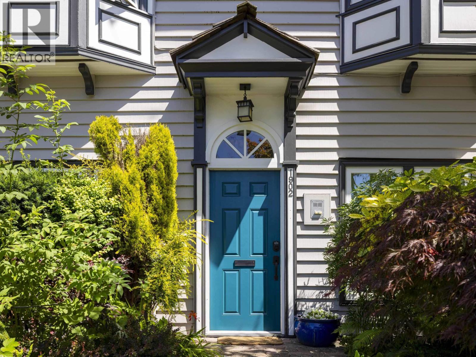1902 Stephens Street, Vancouver, British Columbia  V6K 3V9 - Photo 2 - R3057518