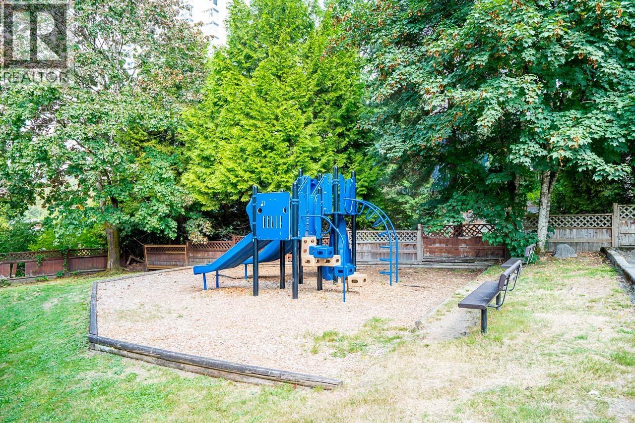 250 Balmoral Place, Port Moody, British Columbia  V3H 4B9 - Photo 18 - R3057526