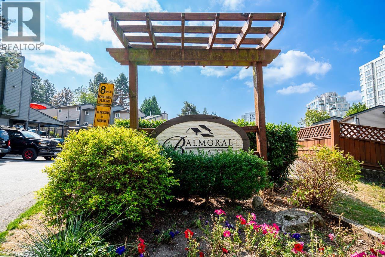 250 Balmoral Place, Port Moody, British Columbia  V3H 4B9 - Photo 2 - R3057526