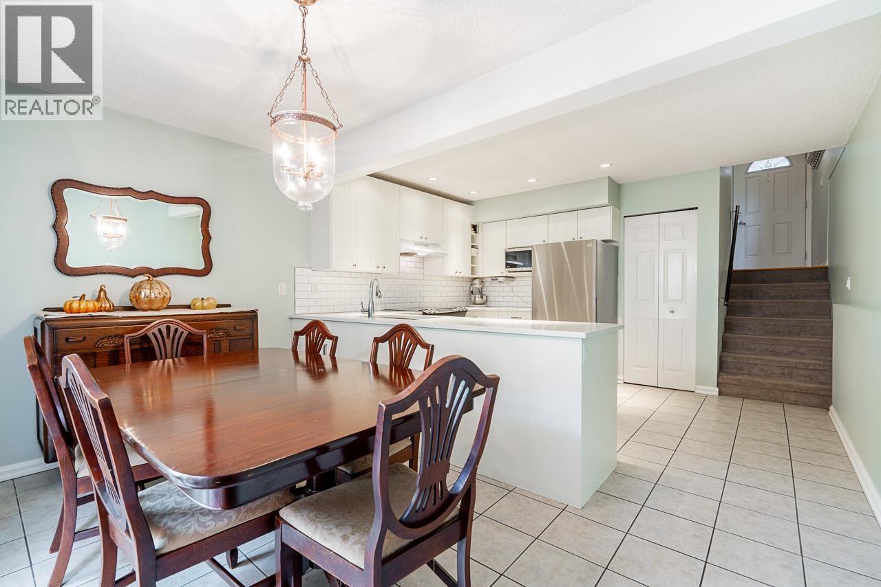 250 Balmoral Place, Port Moody, British Columbia  V3H 4B9 - Photo 7 - R3057526