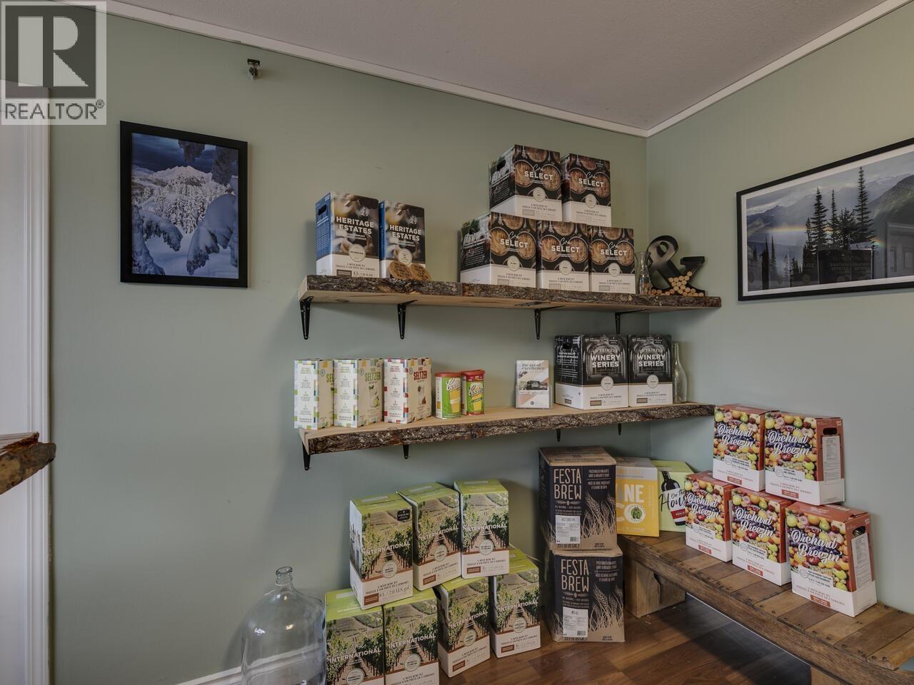 11 38918 Progress Way, Squamish, British Columbia  V8B 0K7 - Photo 4 - C8071054