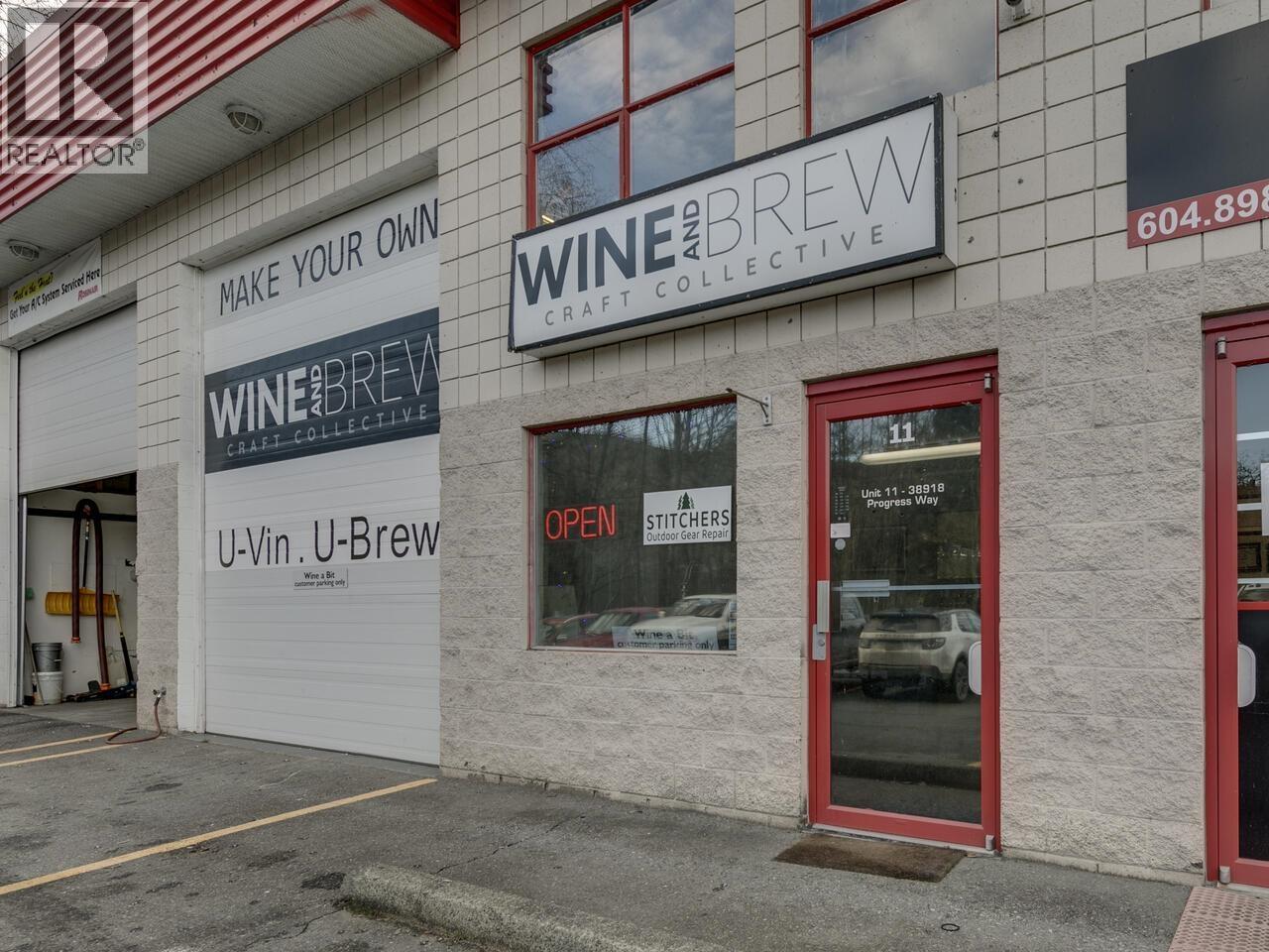 11 38918 Progress Way, Squamish, British Columbia  V8B 0K7 - Photo 2 - C8071054