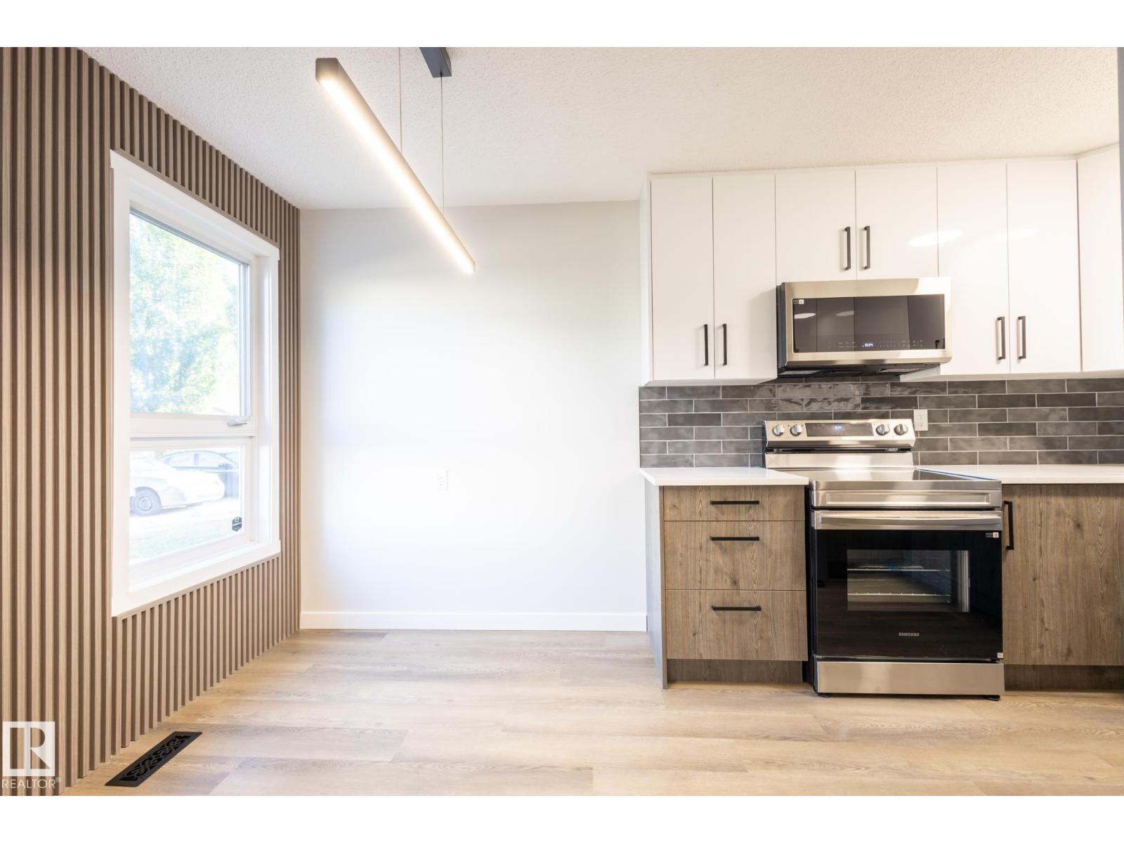 14035 121 St Nw, Edmonton, Alberta  T5X 4H8 - Photo 4 - E4461740