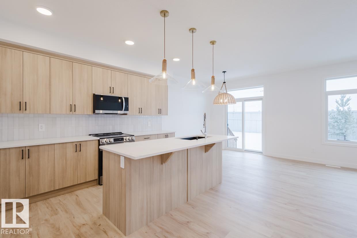 2130 Crossbill Ln Nw, Edmonton, Alberta  T5S 0W3 - Photo 5 - E4461742