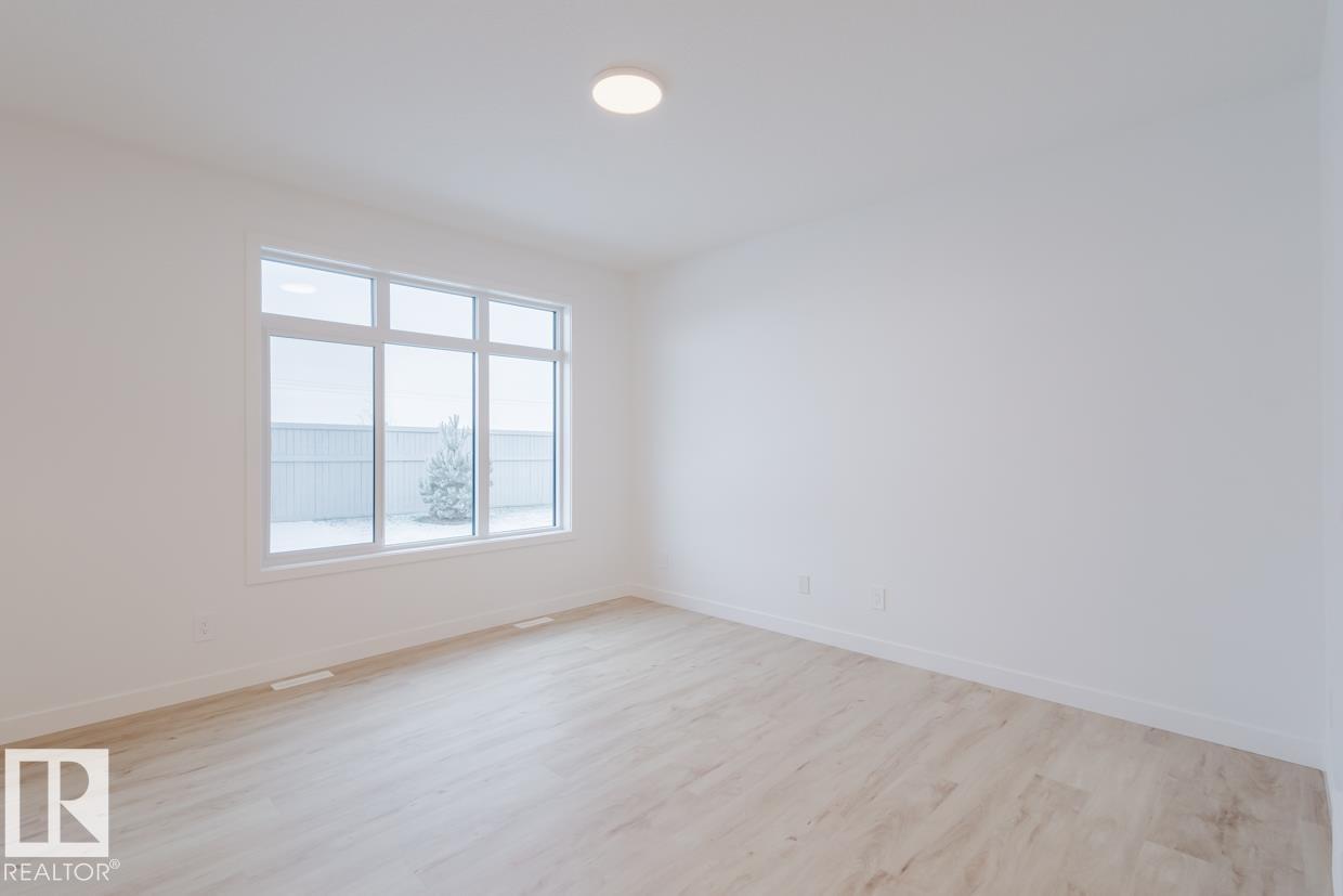 2130 Crossbill Ln Nw, Edmonton, Alberta  T5S 0W3 - Photo 8 - E4461742