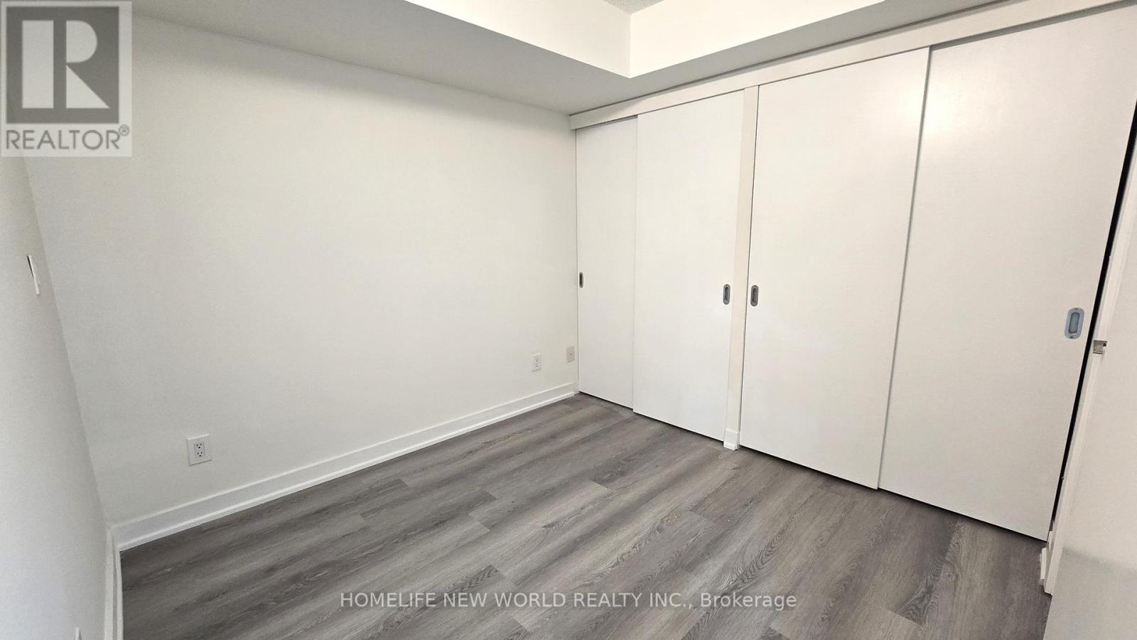 904 - 110 Charles Street E, Toronto, Ontario  M4Y 1T5 - Photo 5 - C12457446