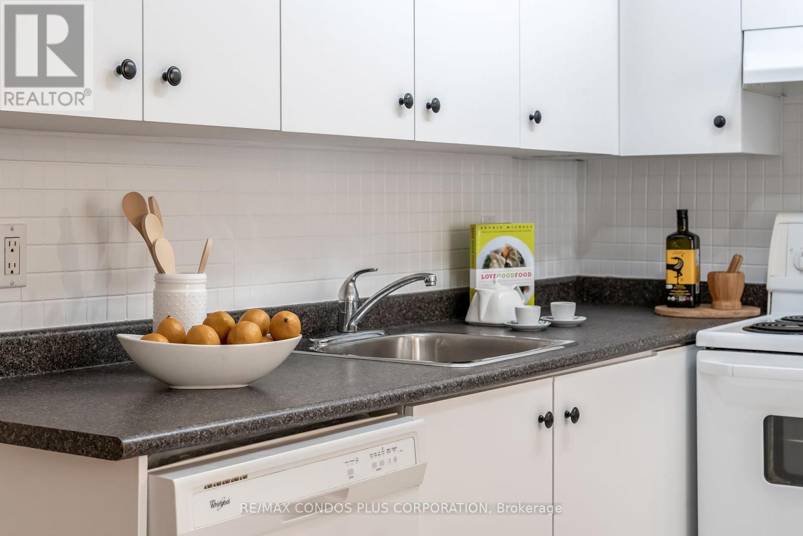 134 - 415 Jarvis Street, Toronto, Ontario  M4Y 3C1 - Photo 9 - C12457461