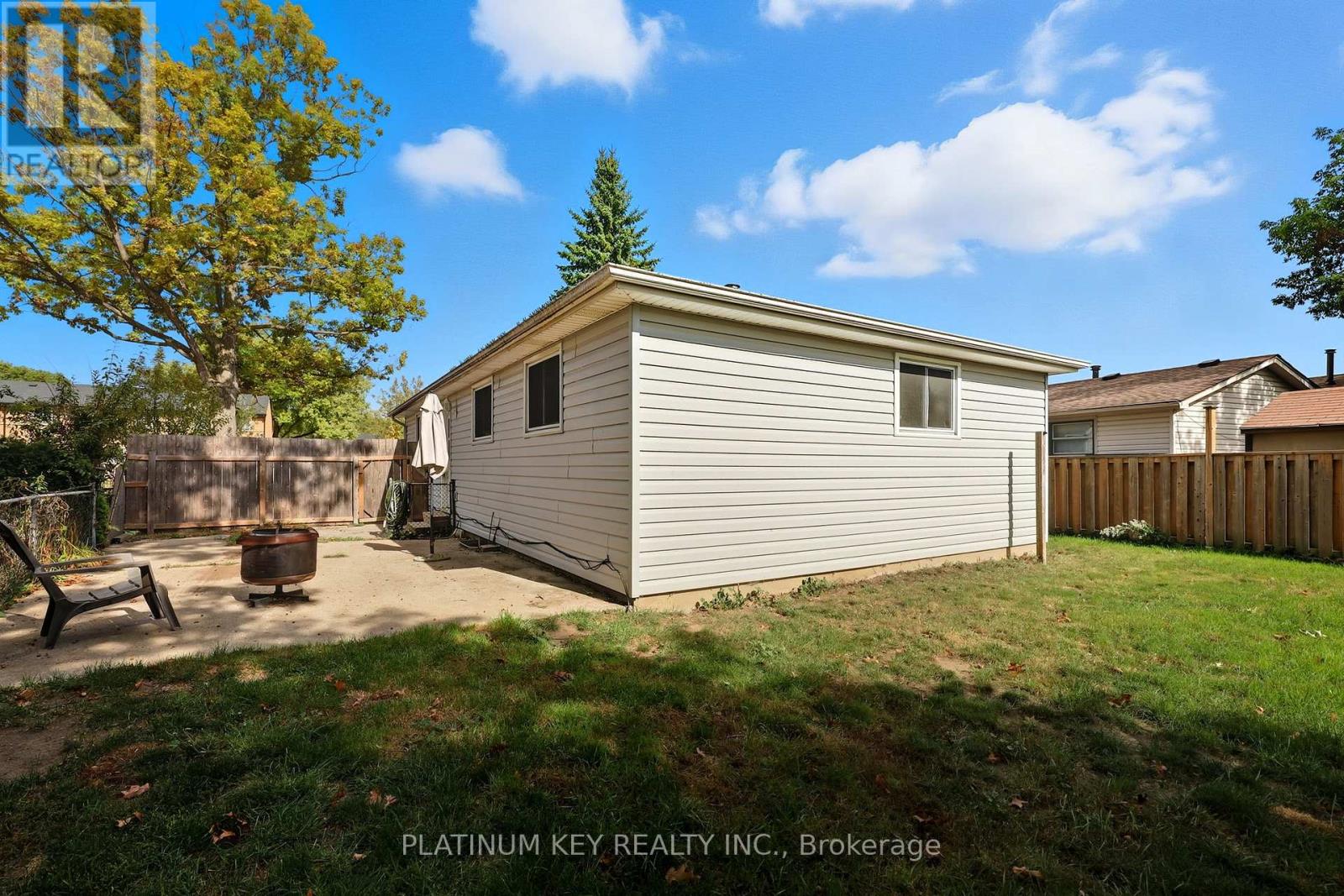 33 Court Lane, London East, Ontario  N5W 5M6 - Photo 34 - X12455251