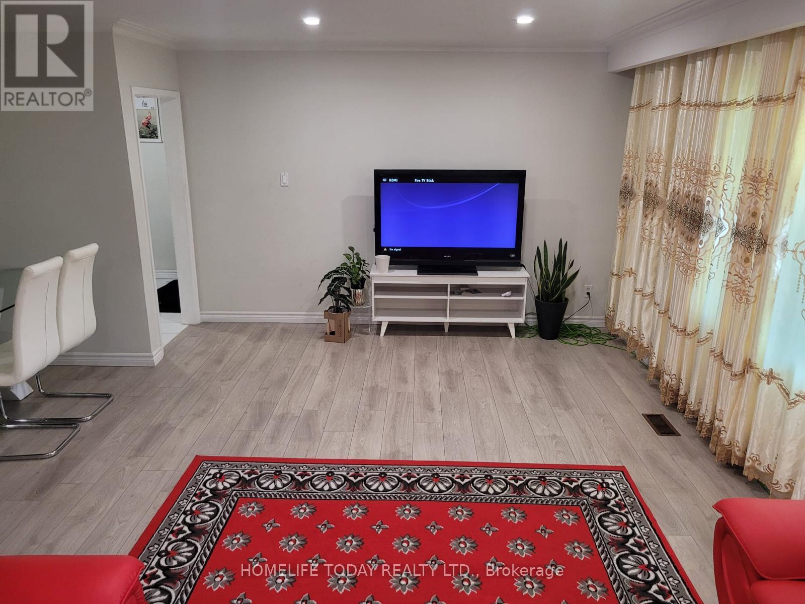 Main - 740 Meadowvale Road, Toronto, Ontario  M1C 1T2 - Photo 2 - E12457447
