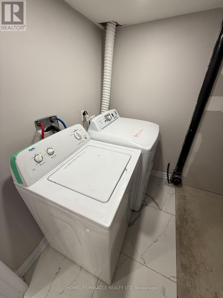 1620 Mcbrady Crescent, Pickering, Ontario  L1X 2B6 - Photo 21 - E12457469