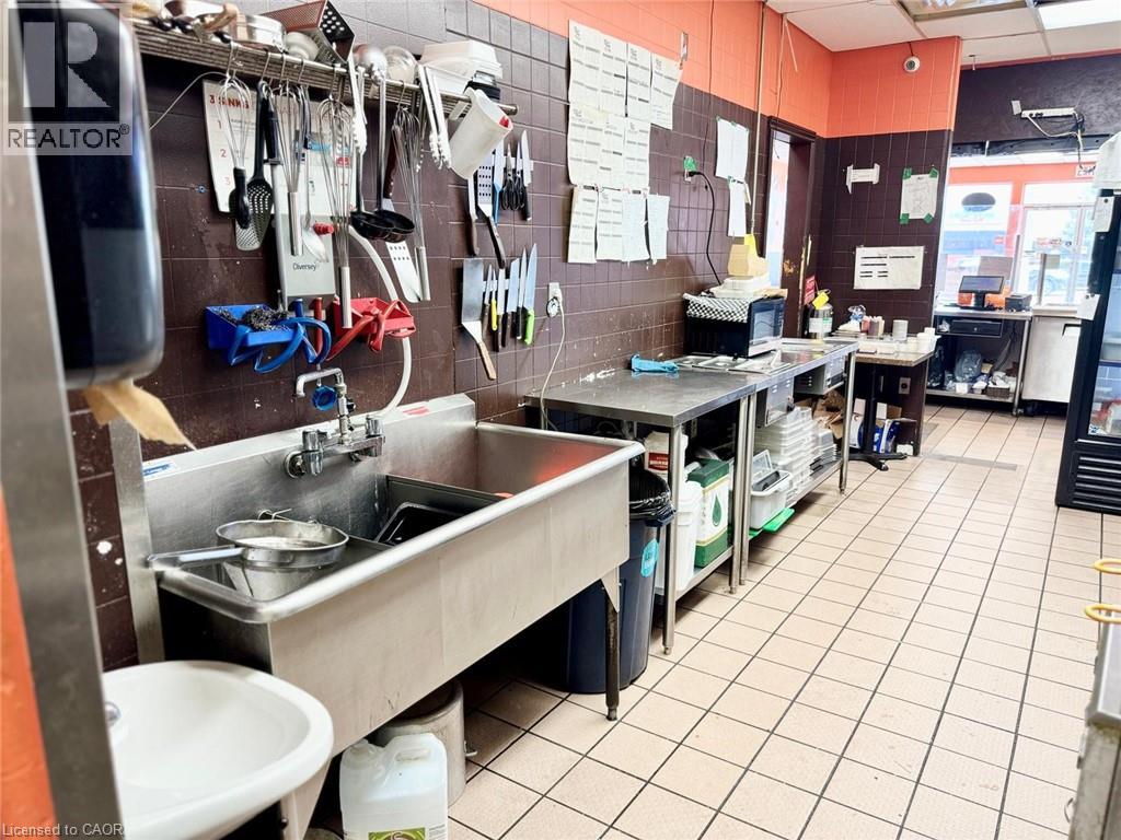 726 Kingston Road Unit# 4, Pickering, Ontario  L1V 1G4 - Photo 11 - 40749415