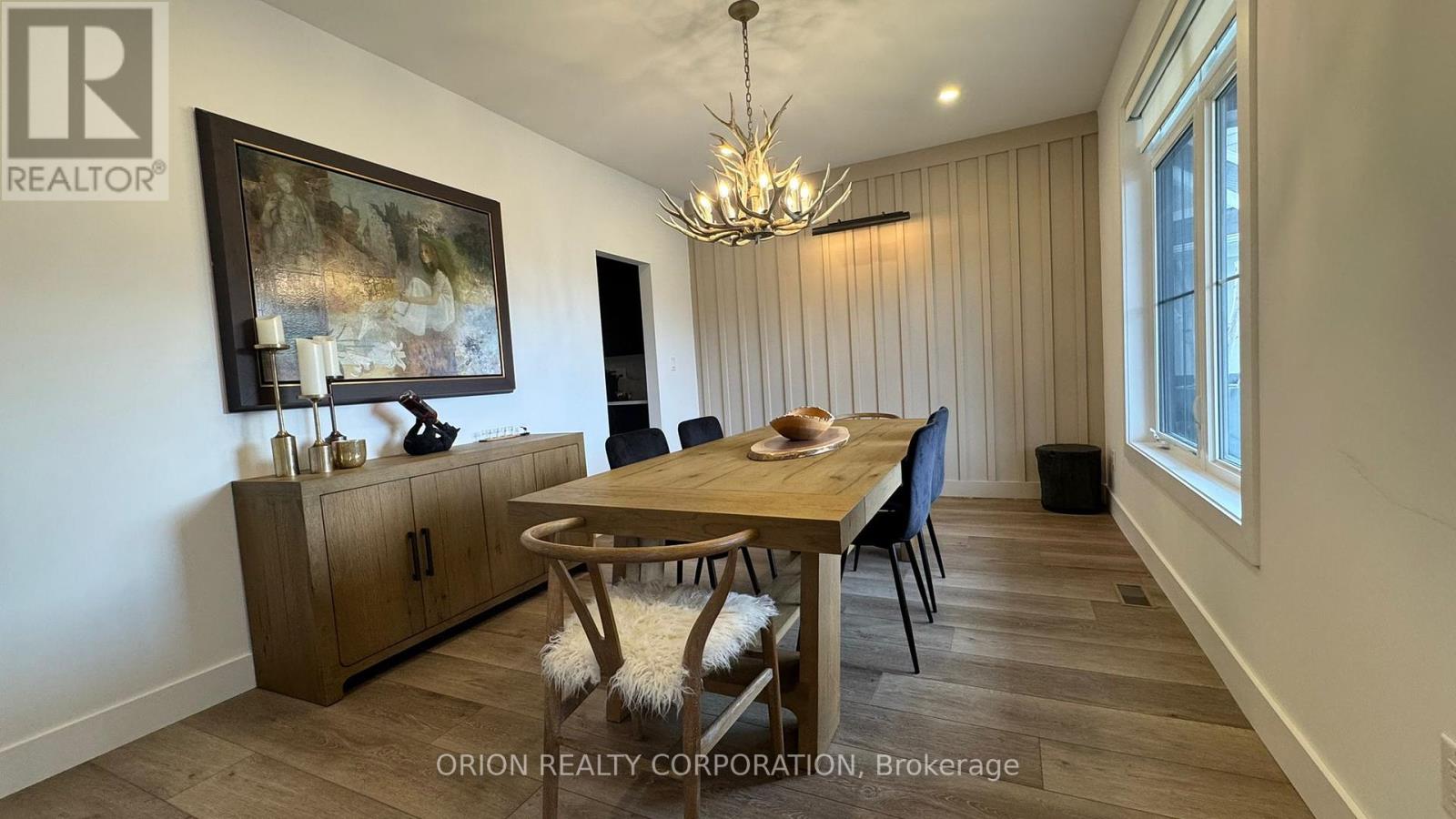 150 Black Willow Crescent, Blue Mountains, Ontario  L9Y 5L7 - Photo 3 - X12457364