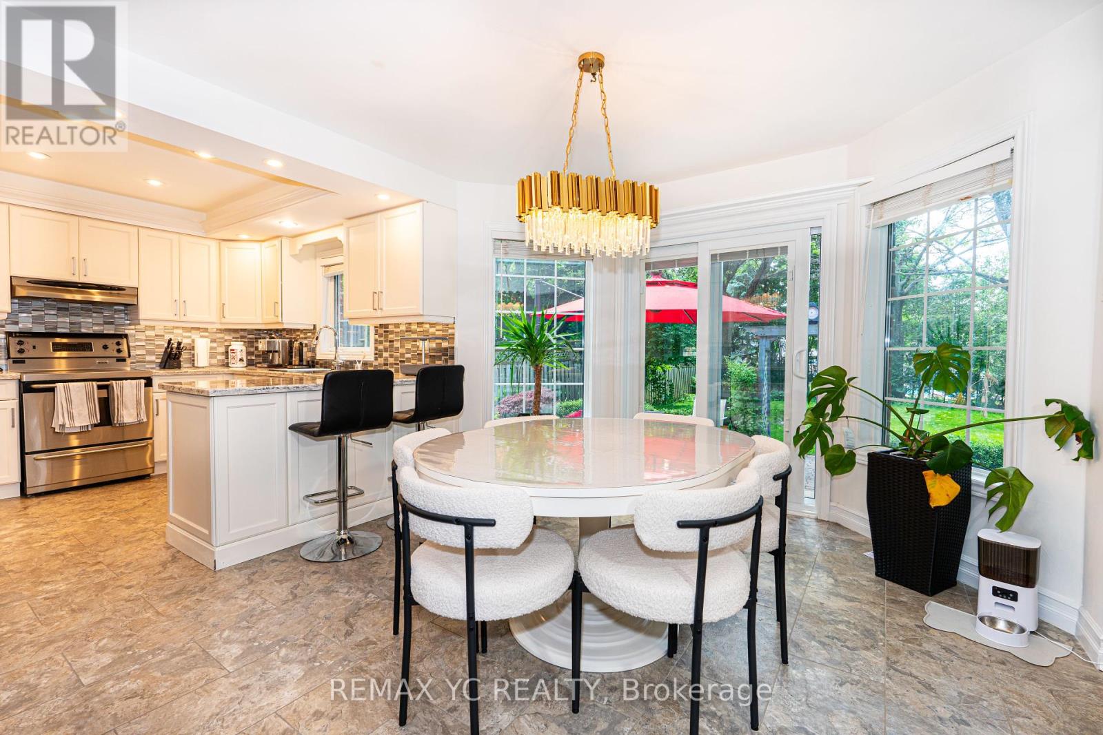 67 Fern Valley Crescent, Richmond Hill, Ontario  L4E 2J5 - Photo 7 - N12457468