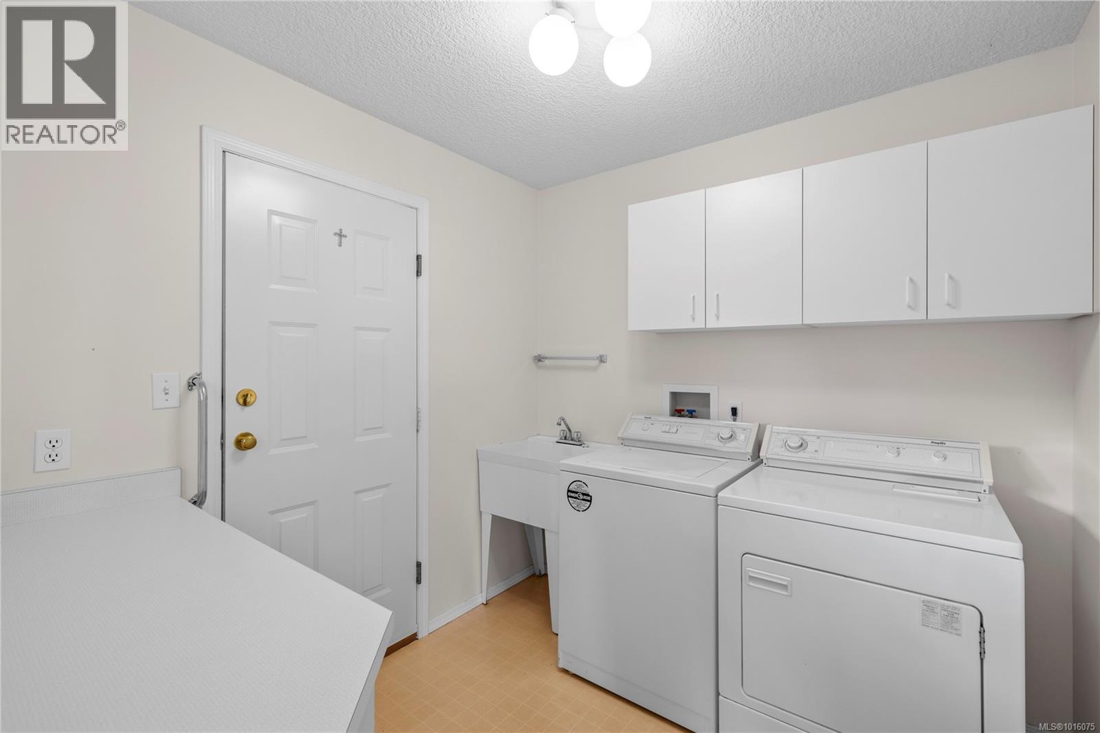 6283 Invermere Rd, Nanaimo, British Columbia  V9V 1K9 - Photo 37 - 1016075