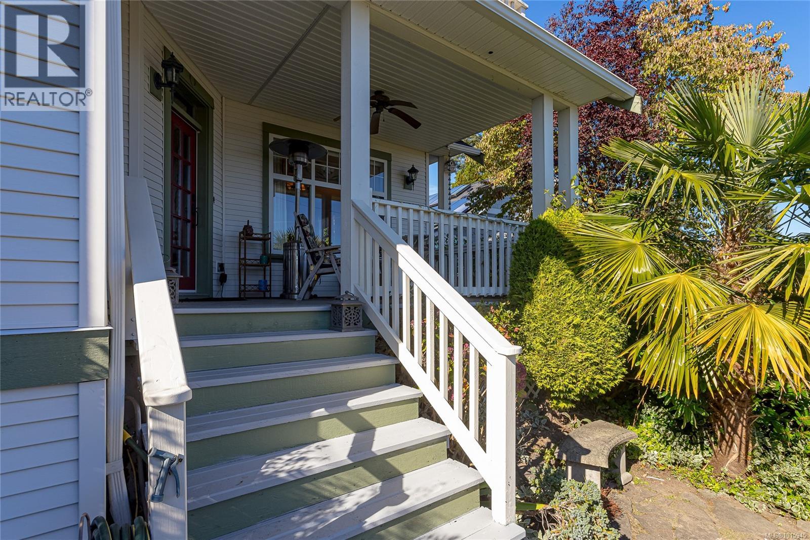 9932 Willow St, Chemainus, British Columbia  V0R 1K1 - Photo 3 - 1015945