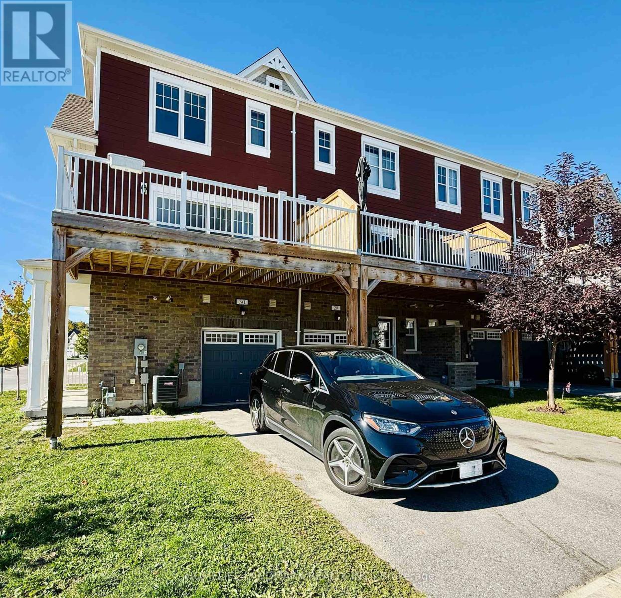 30 Village Gate Drive, Wasaga Beach, Ontario  L9Z 0J7 - Photo 18 - S12457433