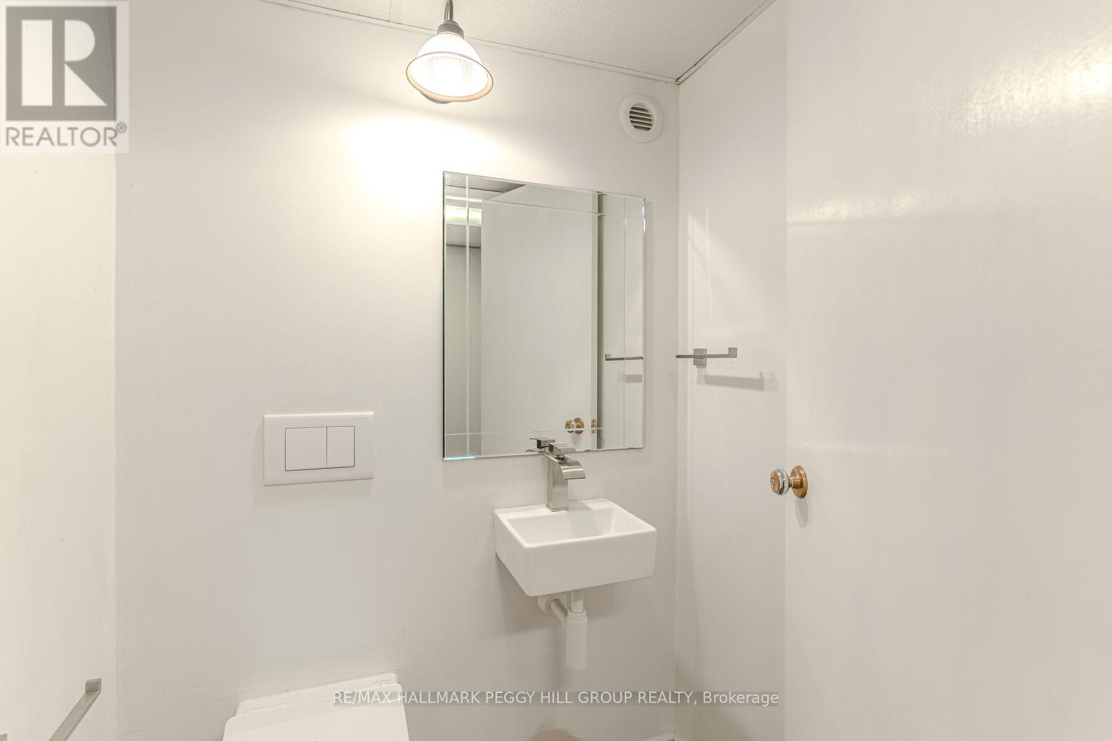 537 Huronia Road, Barrie, Ontario  L4N 8X3 - Photo 20 - S12457458