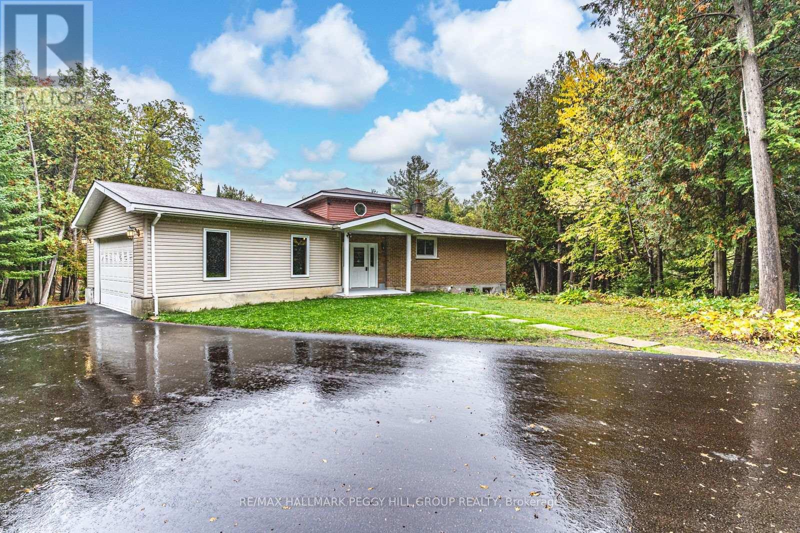 537 Huronia Road, Barrie, Ontario  L4N 8X3 - Photo 5 - S12457458