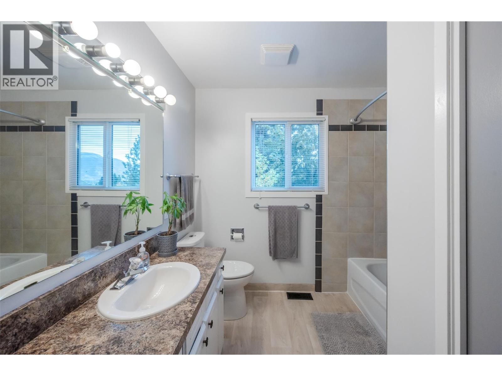 1306 Duncan Avenue E, Penticton, British Columbia  V2A 2X4 - Photo 15 - 10365670