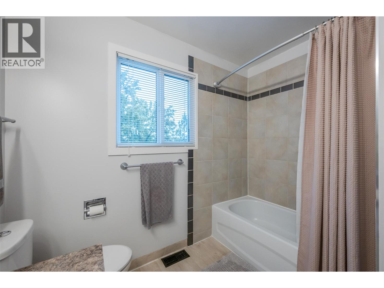 1306 Duncan Avenue E, Penticton, British Columbia  V2A 2X4 - Photo 16 - 10365670