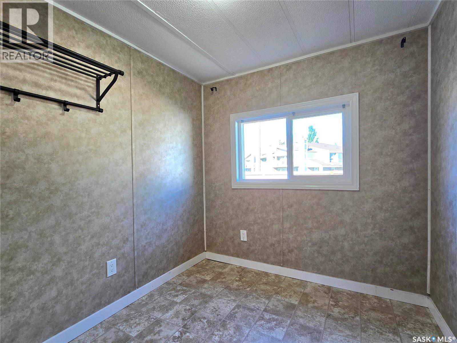 2 219 Grant Street, Saskatoon, Saskatchewan  S7N 2A5 - Photo 13 - SK020644