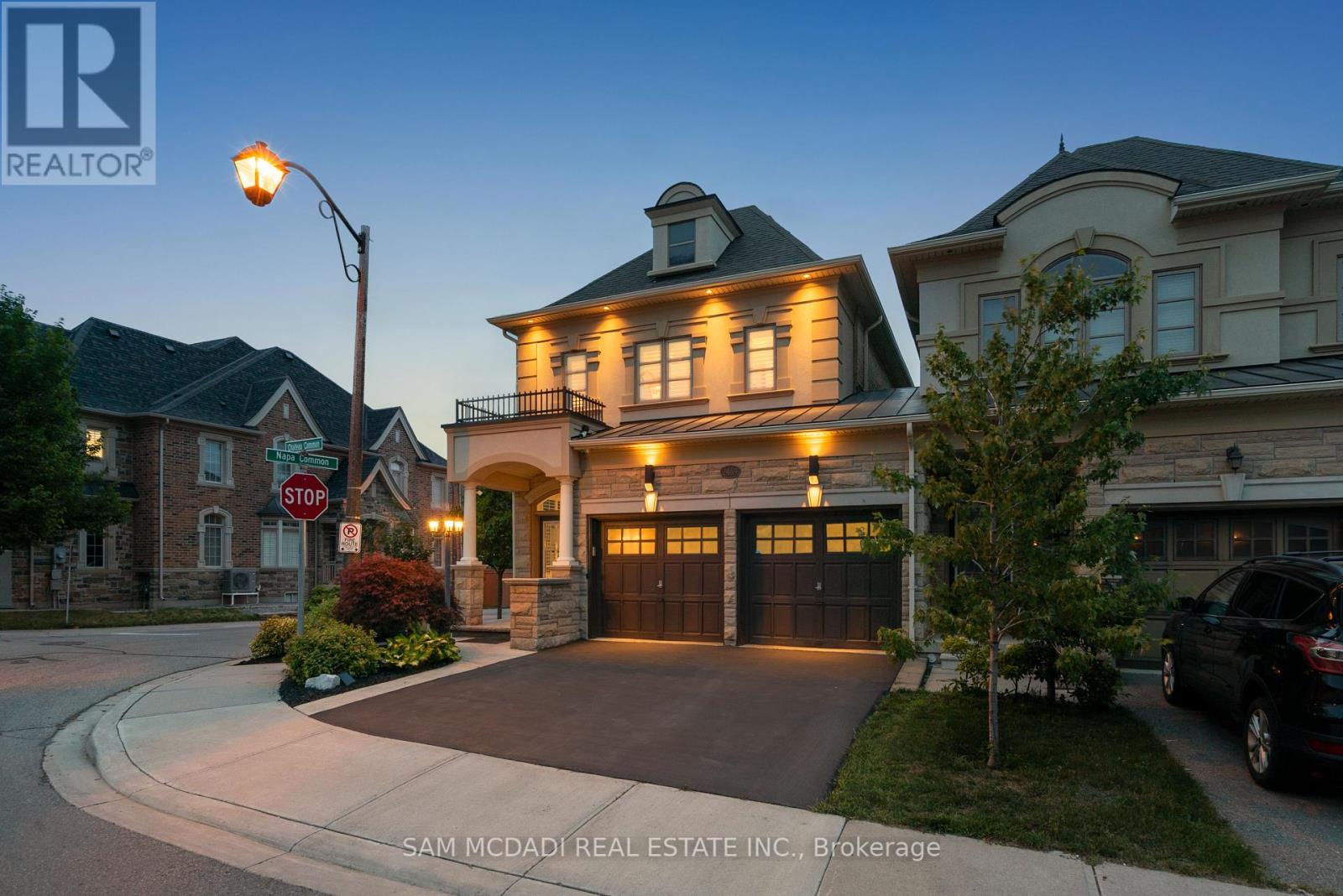 2469 Chateau Common, Oakville, Ontario  L6M 0S1 - Photo 2 - W12457435