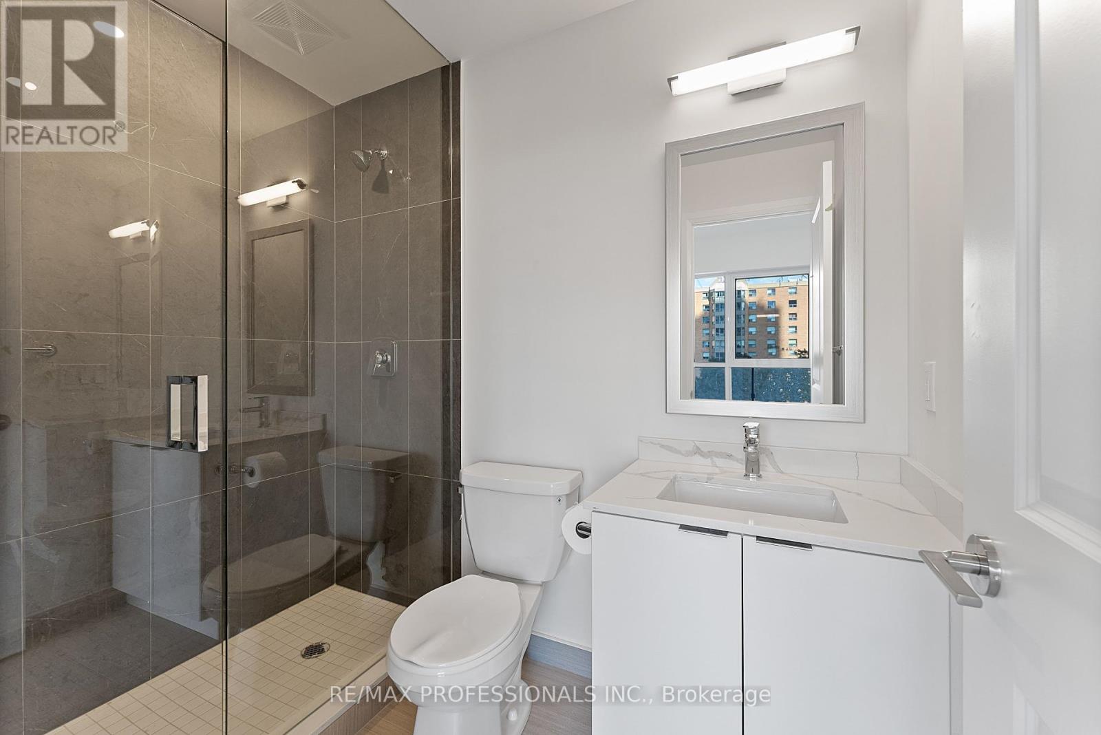 410 - 15 Watergarden Drive, Mississauga, Ontario  L5R 0H4 - Photo 28 - W12457440
