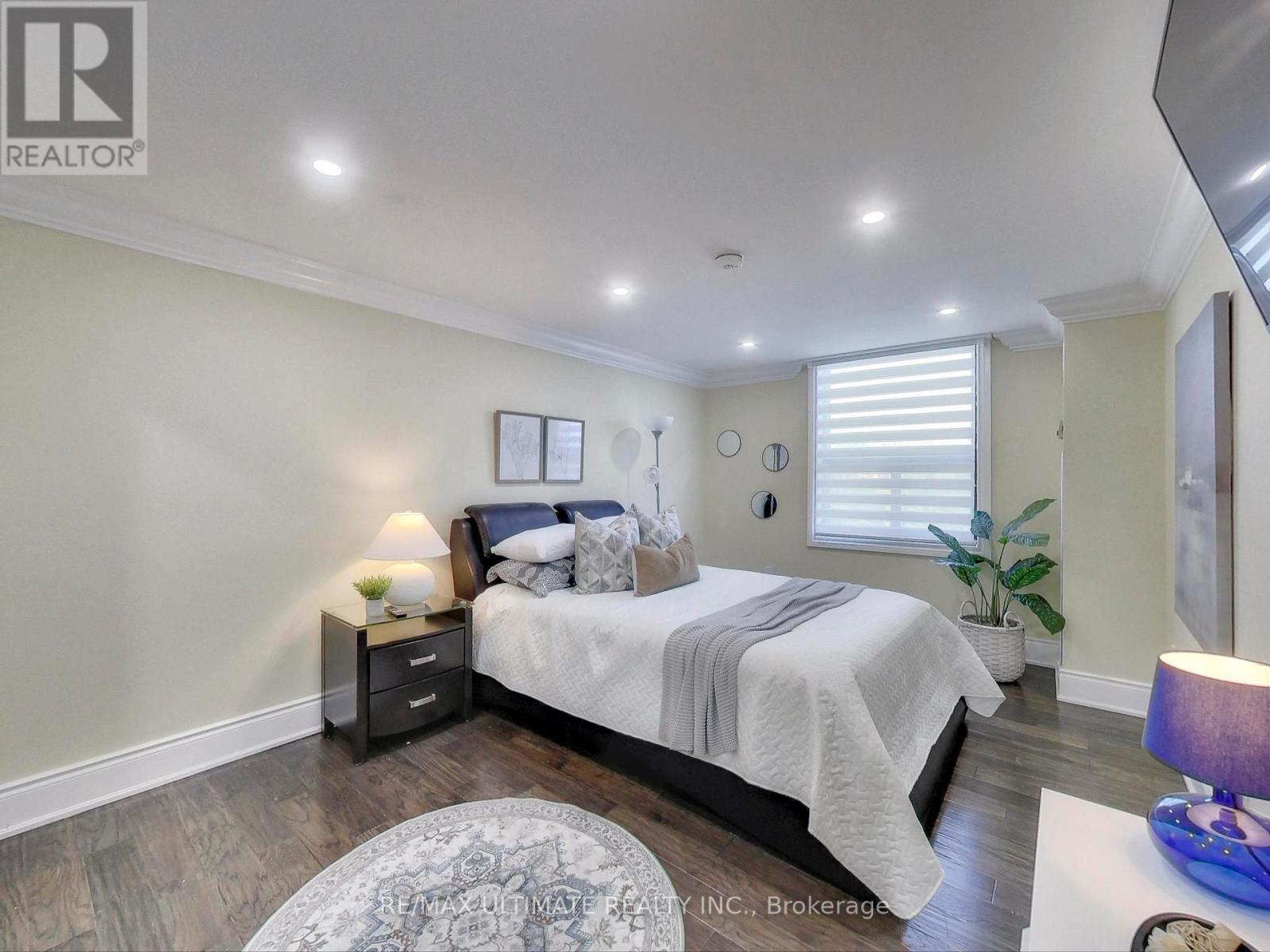 406 - 75 Emmett Avenue, Toronto, Ontario  M6M 5A7 - Photo 21 - W12457445
