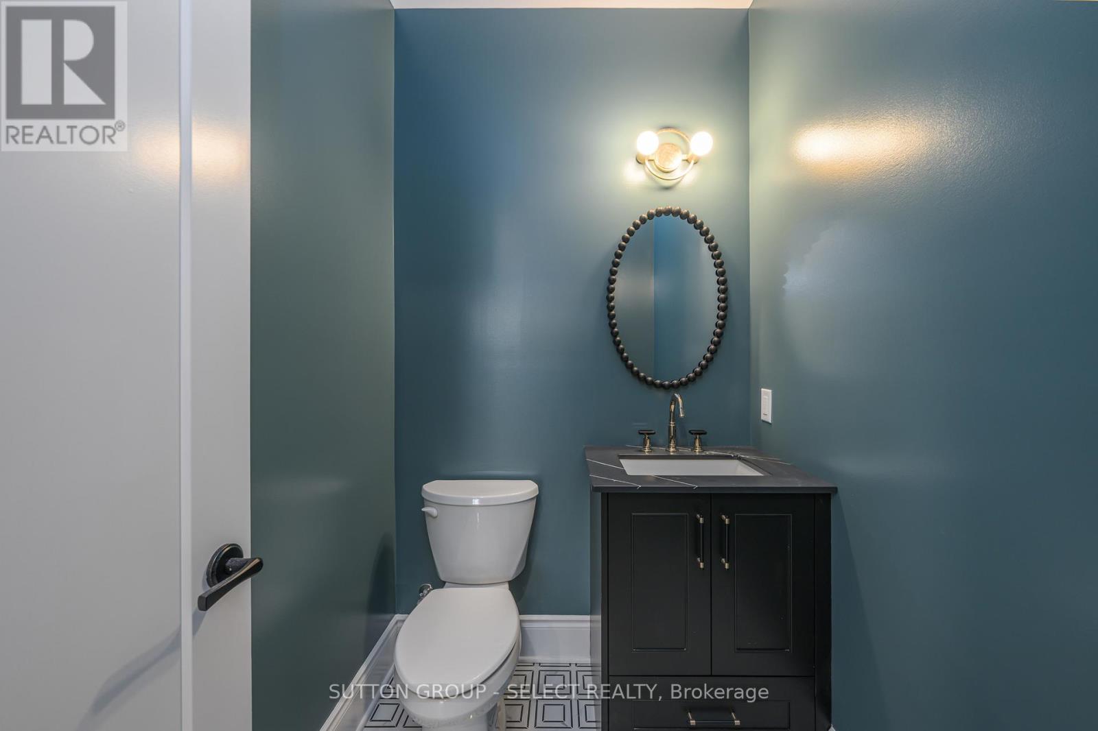 597 Creekview Chase, London North, Ontario  N6G 3X8 - Photo 30 - X12263663