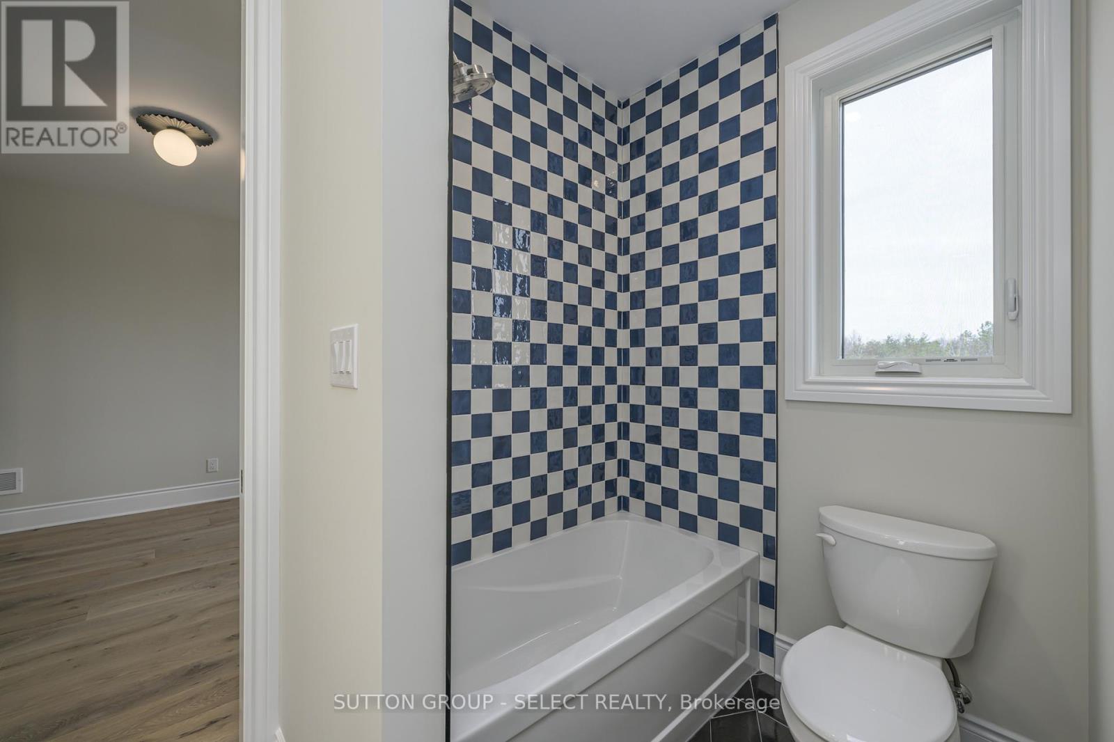 597 Creekview Chase, London North, Ontario  N6G 3X8 - Photo 29 - X12263663