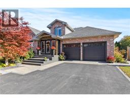 4 Karsam Court 101 - Town, Niagara-On-The-Lake, Ca
