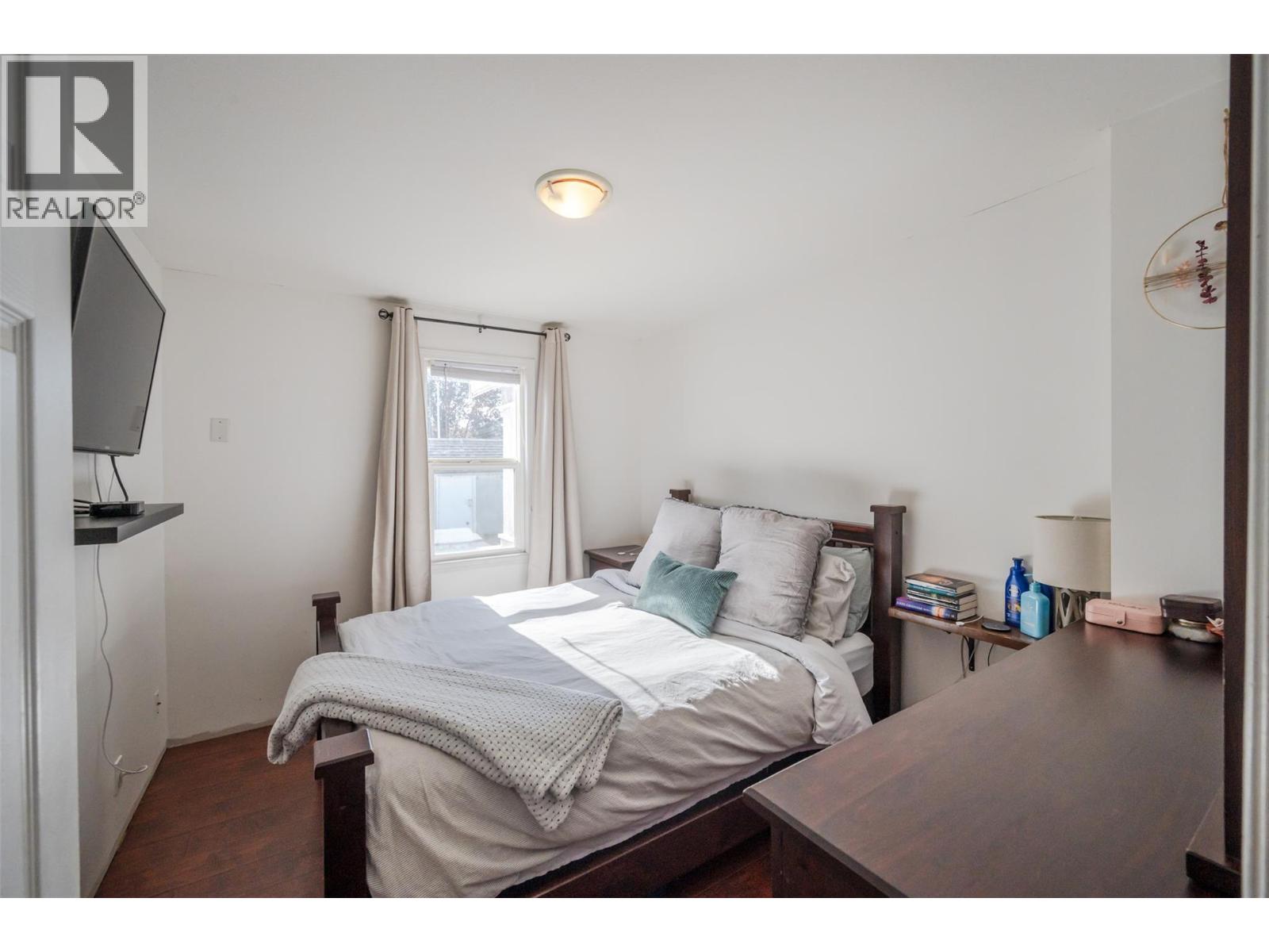 496 Wade Avenue W, Penticton, British Columbia  V2A 1V4 - Photo 6 - 10365618