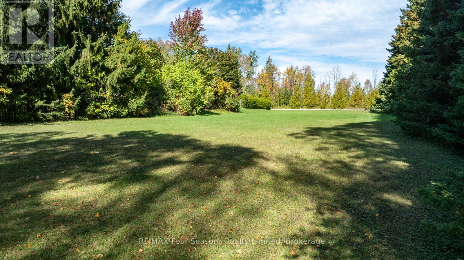 5 Caddo Drive, Clearview, Ontario  L9Y 3Y9 - Photo 8 - S12457538