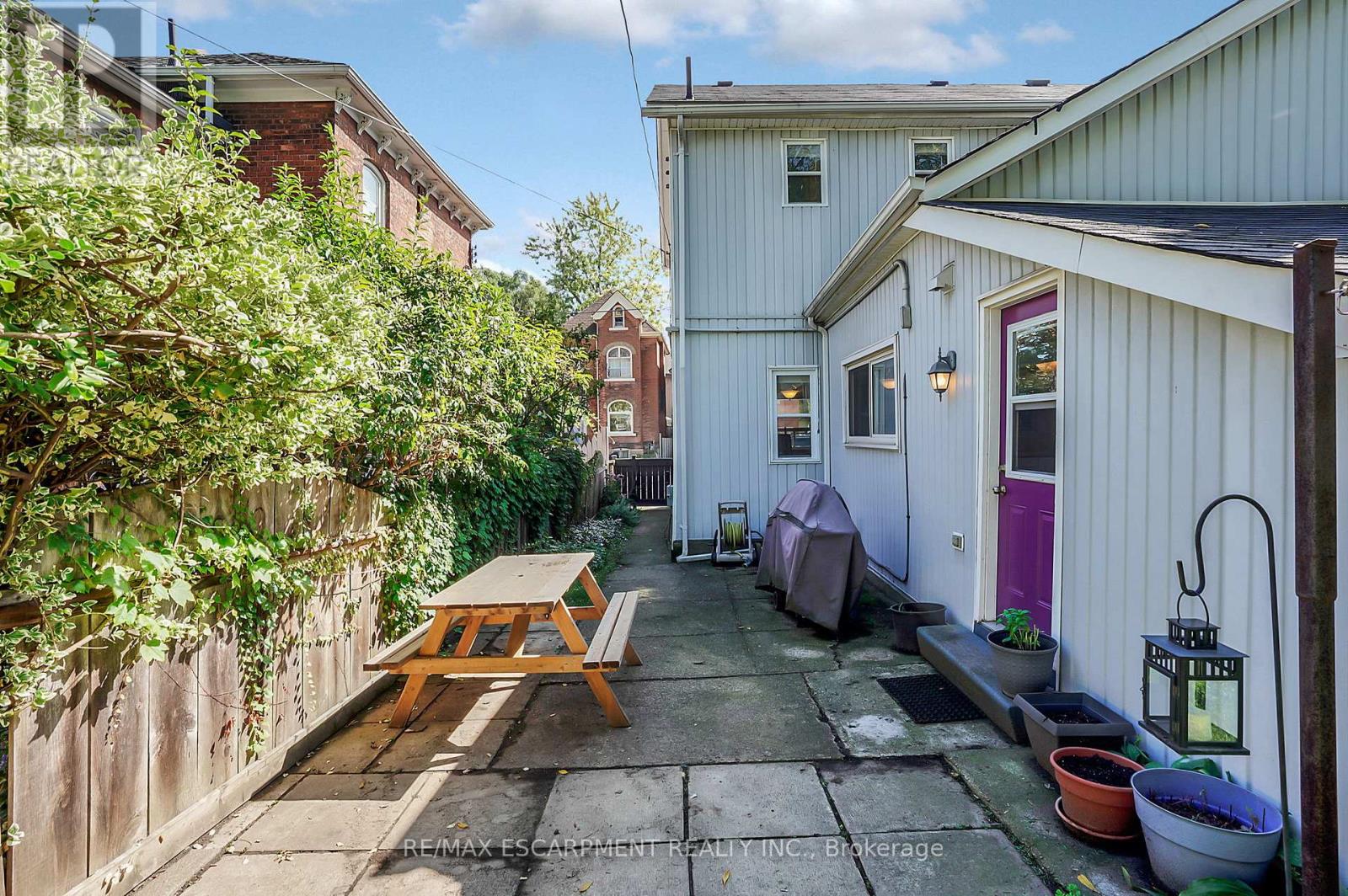 22 Liberty Street, Hamilton, Ontario  L8N 2N6 - Photo 39 - X12448312