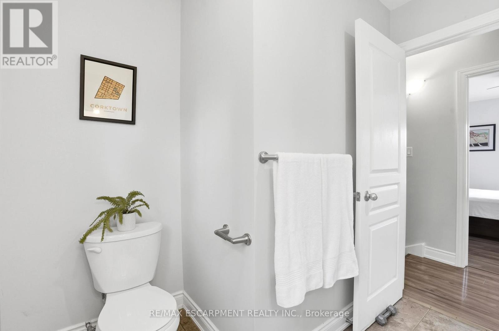 22 Liberty Street, Hamilton, Ontario  L8N 2N6 - Photo 25 - X12448312