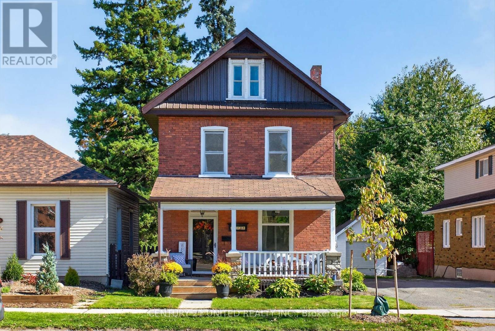 470 Rogers Street, Peterborough, Ontario  K9H 1W9 - Photo 1 - X12457496