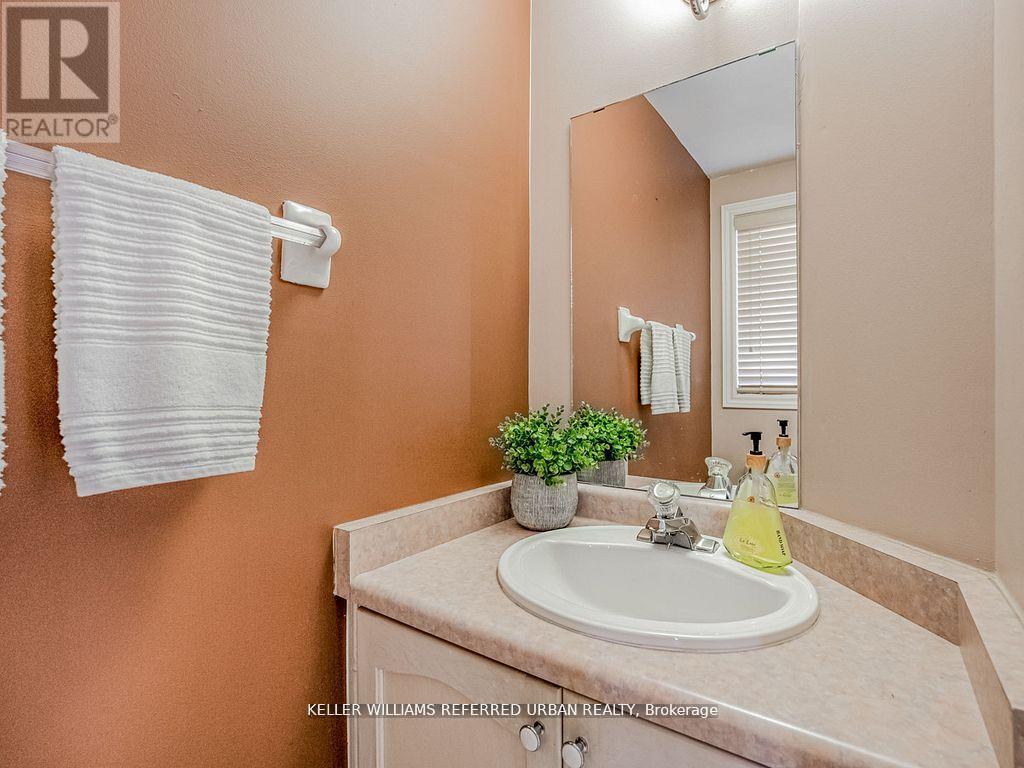 1166 Upper Wentworth Street E, Hamilton, Ontario  L9A 5G2 - Photo 18 - X12457438