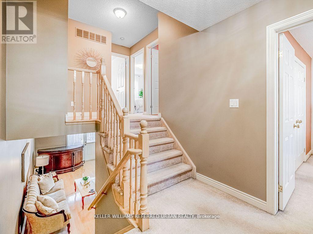 1166 Upper Wentworth Street E, Hamilton, Ontario  L9A 5G2 - Photo 19 - X12457438
