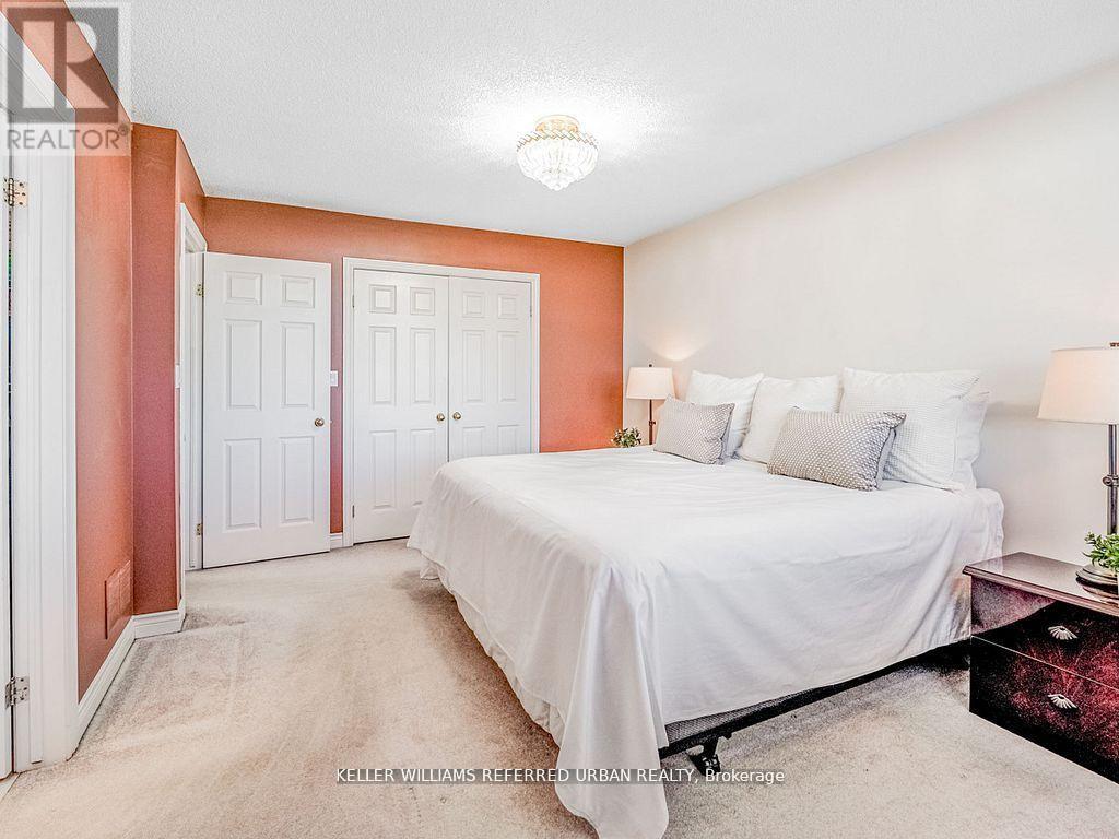 1166 Upper Wentworth Street E, Hamilton, Ontario  L9A 5G2 - Photo 20 - X12457438