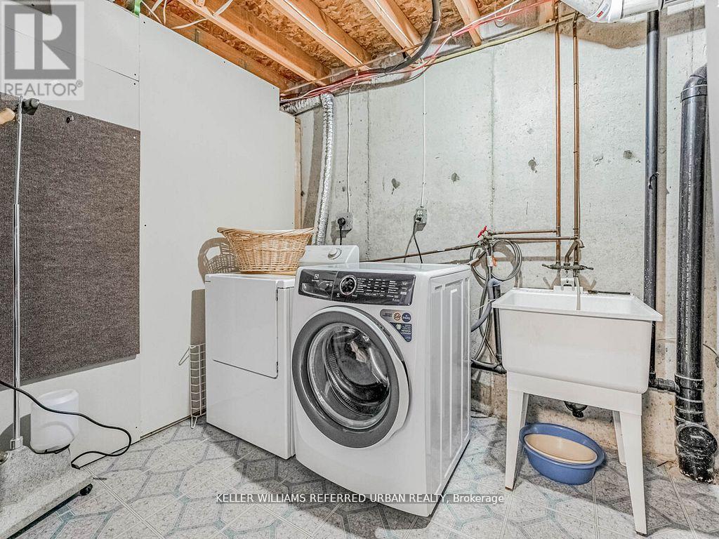 1166 Upper Wentworth Street E, Hamilton, Ontario  L9A 5G2 - Photo 30 - X12457438