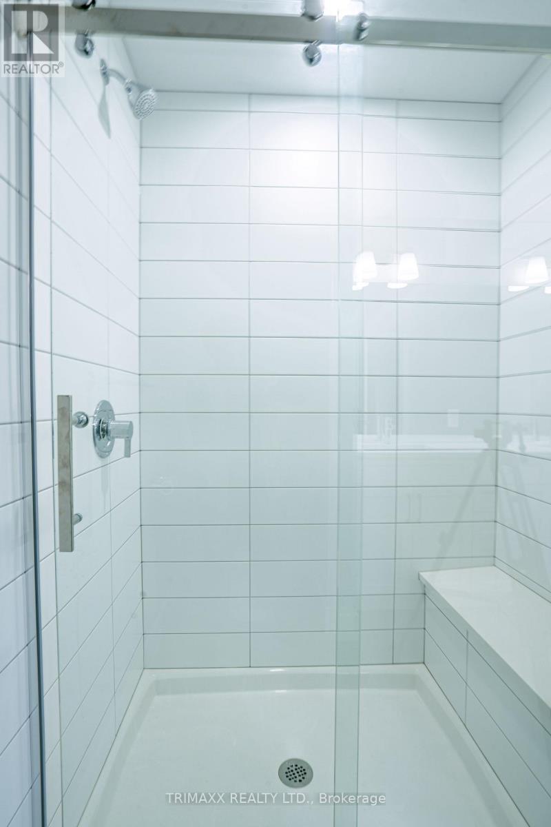 188 Foxborough Place, Thames Centre, Ontario  N0M 2P0 - Photo 26 - X12457449