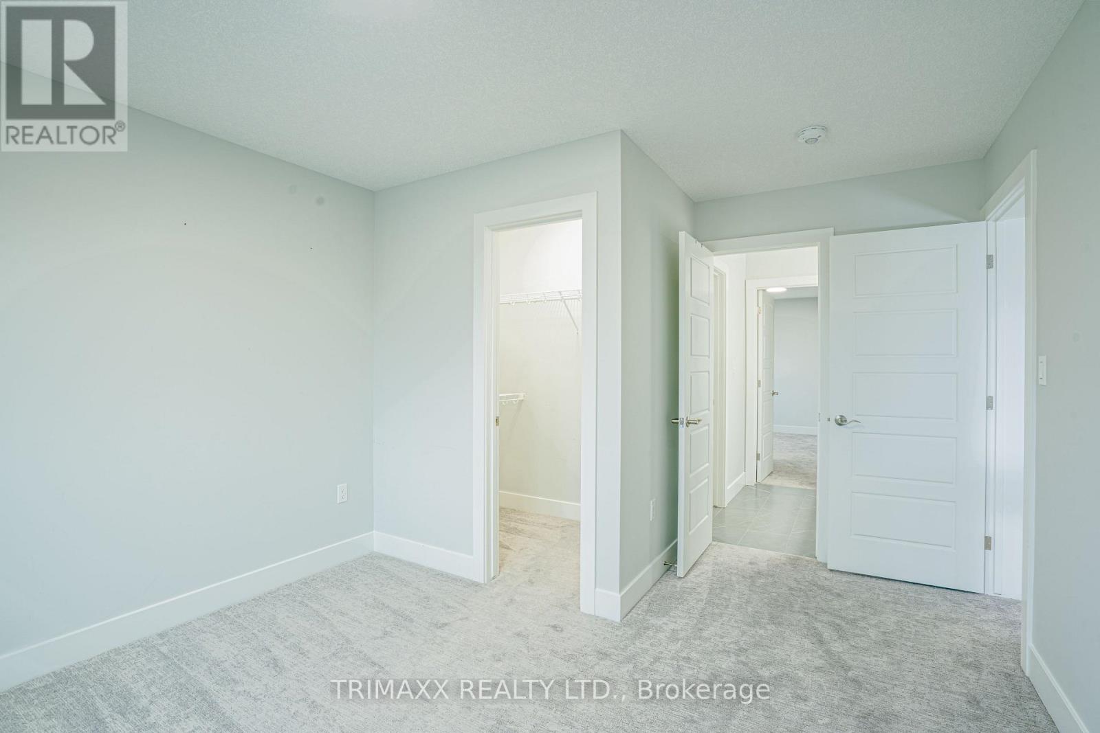188 Foxborough Place, Thames Centre, Ontario  N0M 2P0 - Photo 32 - X12457449