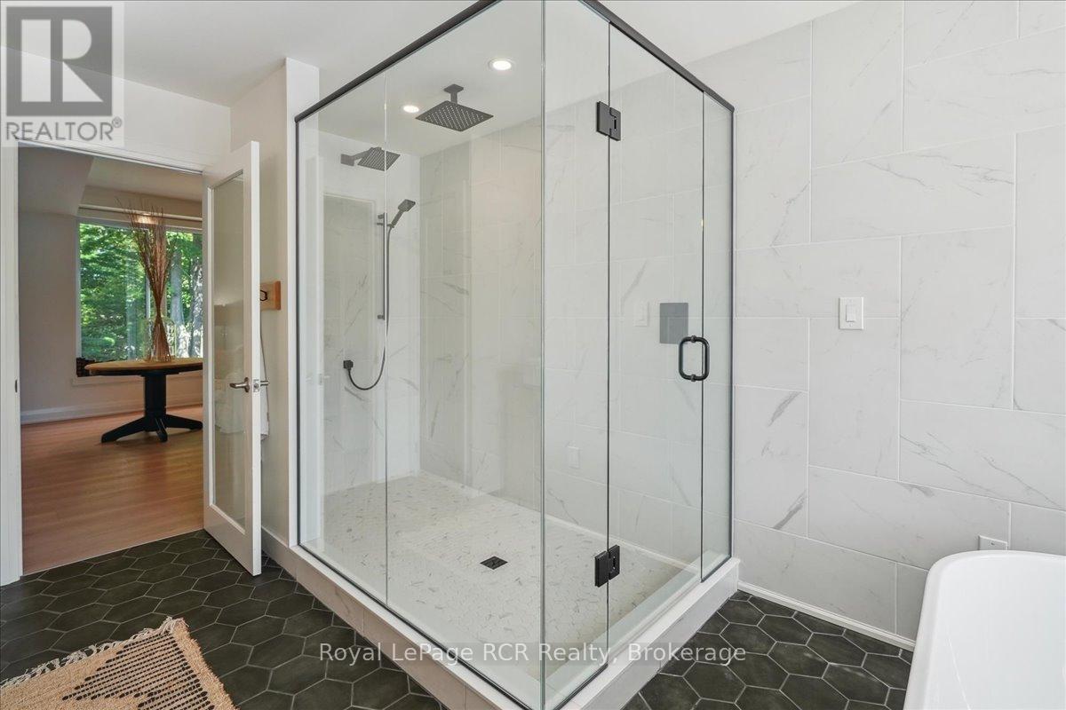 242 1st Street A W, Owen Sound, Ontario  N4K 6R5 - Photo 13 - X12457542