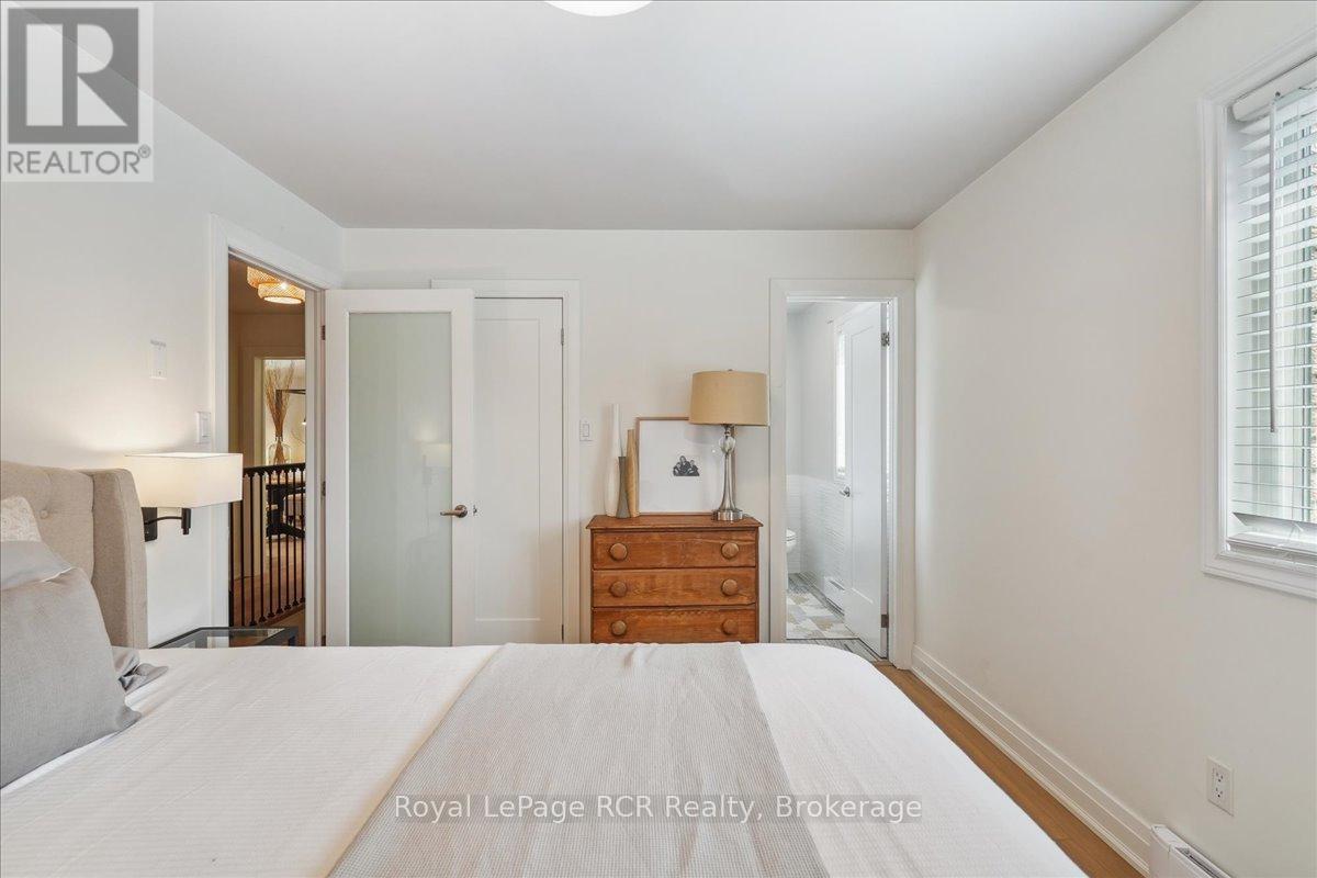 242 1st Street A W, Owen Sound, Ontario  N4K 6R5 - Photo 16 - X12457542