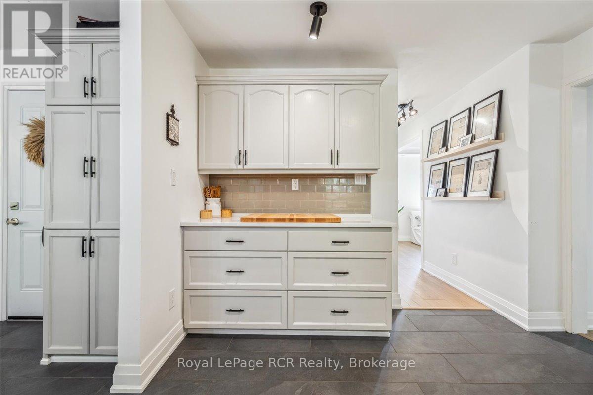 242 1st Street A W, Owen Sound, Ontario  N4K 6R5 - Photo 34 - X12457542