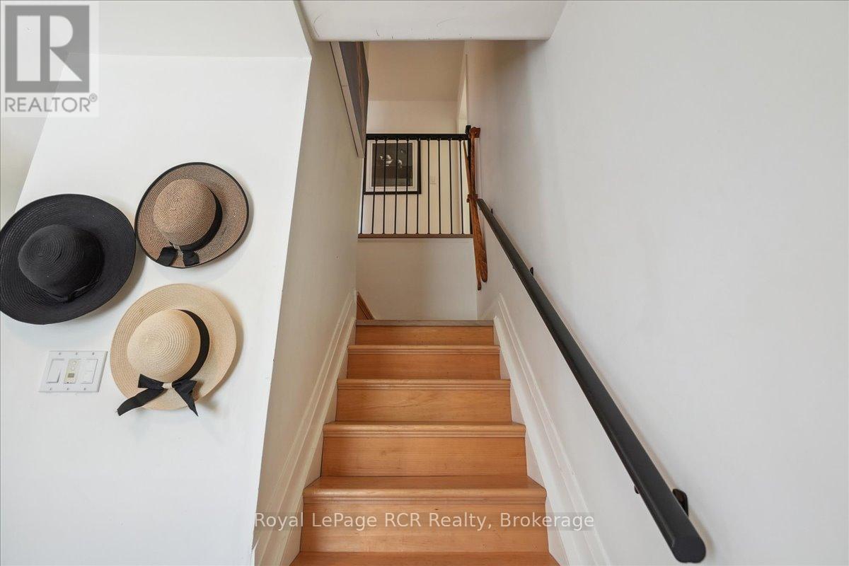 242 1st Street A W, Owen Sound, Ontario  N4K 6R5 - Photo 4 - X12457542