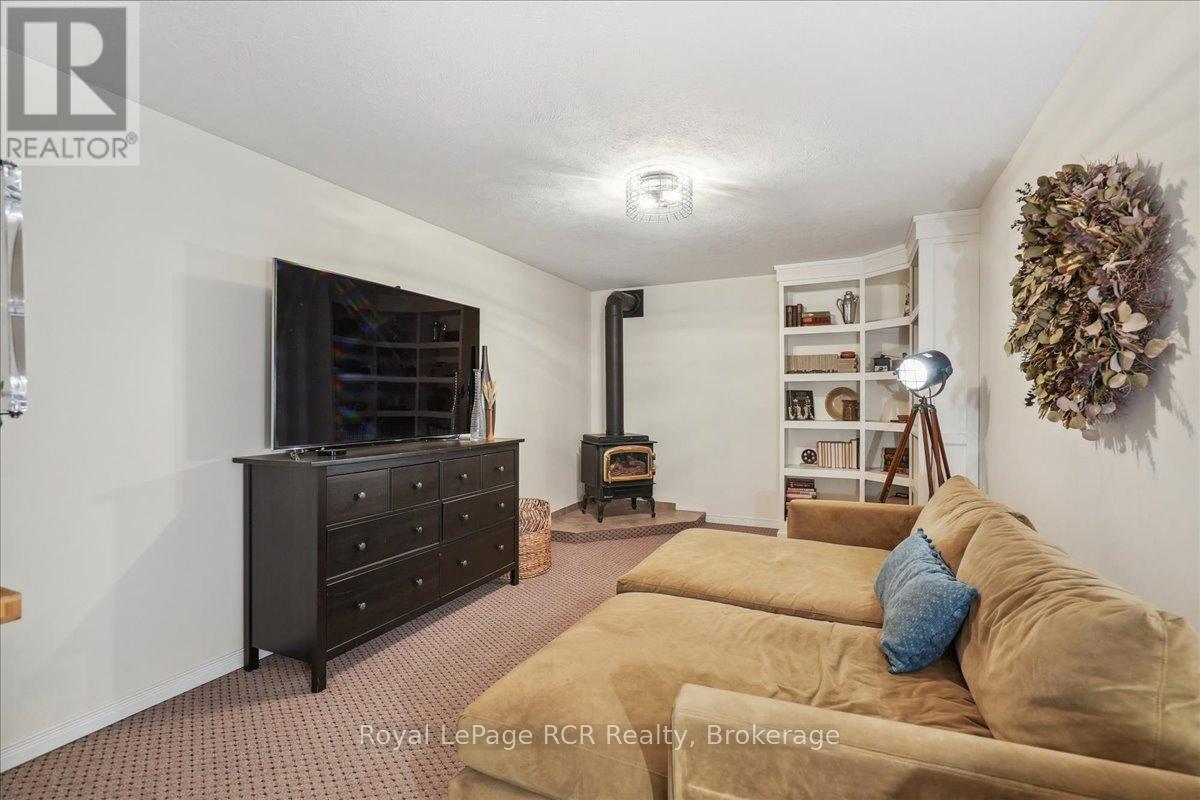 242 1st Street A W, Owen Sound, Ontario  N4K 6R5 - Photo 41 - X12457542