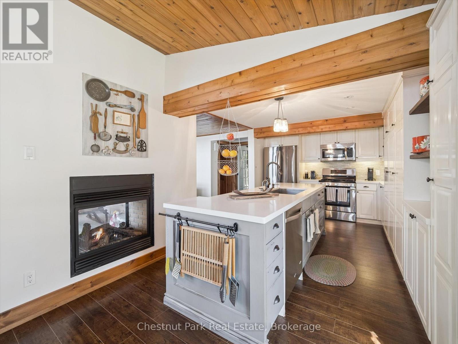 1006 Bailey Lane, Bracebridge, Ontario  P1L 1X2 - Photo 37 - X12457571