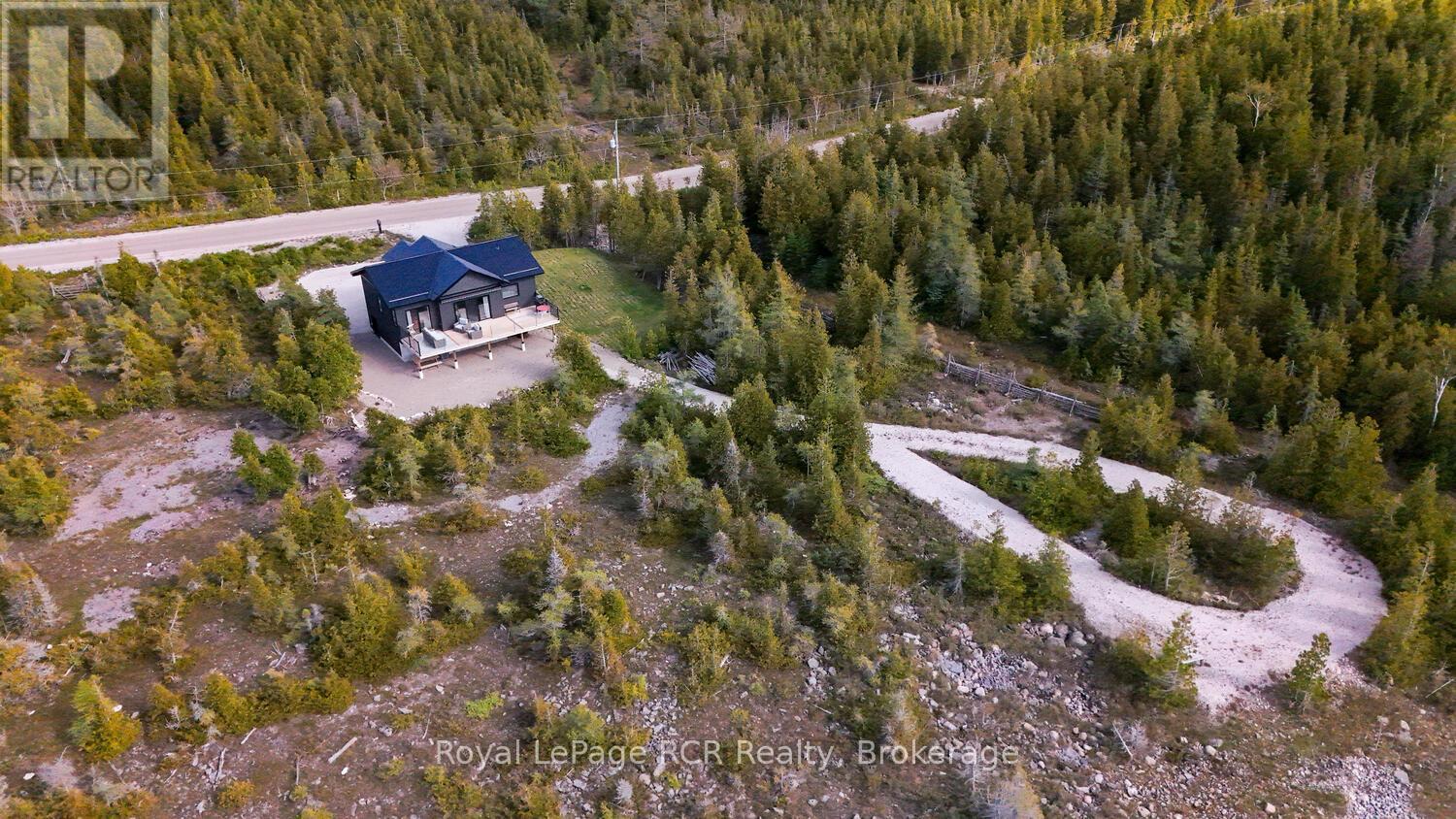 43 Sadler Creek Road, Northern Bruce Peninsula, Ontario  N0H 1Z0 - Photo 2 - X12457581