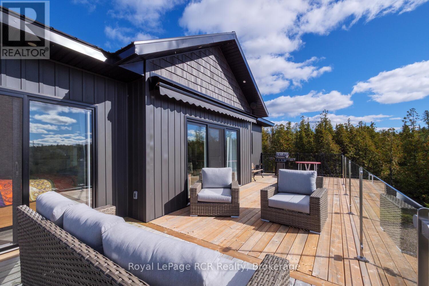 43 Sadler Creek Road, Northern Bruce Peninsula, Ontario  N0H 1Z0 - Photo 9 - X12457581